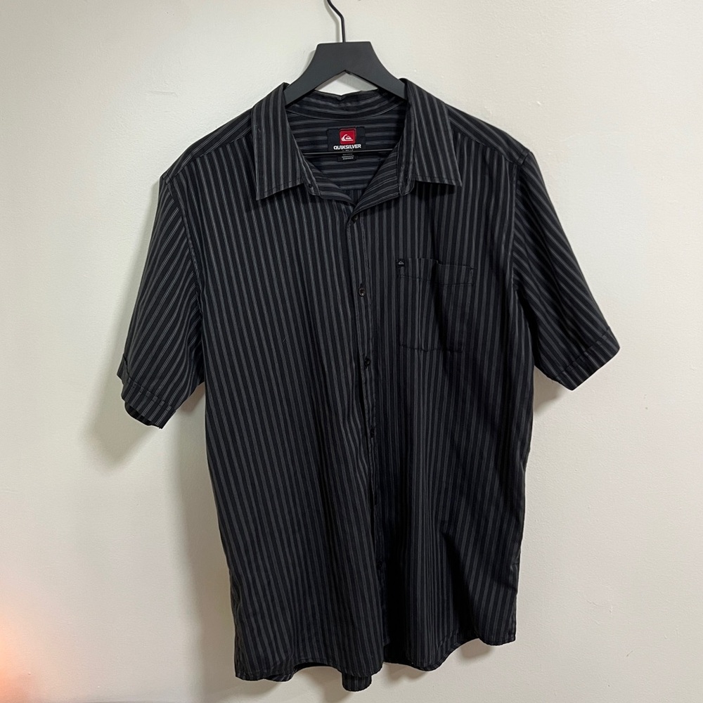 QUIKSILVER | Men's XL Button up shirt